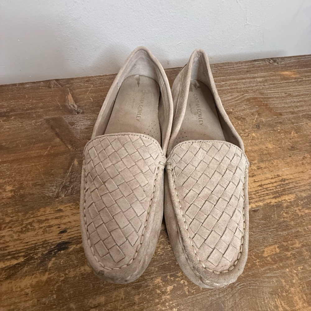 Cynthia Rowley Penny Loafers Beige Suede Woven Casual Shoes Women 7